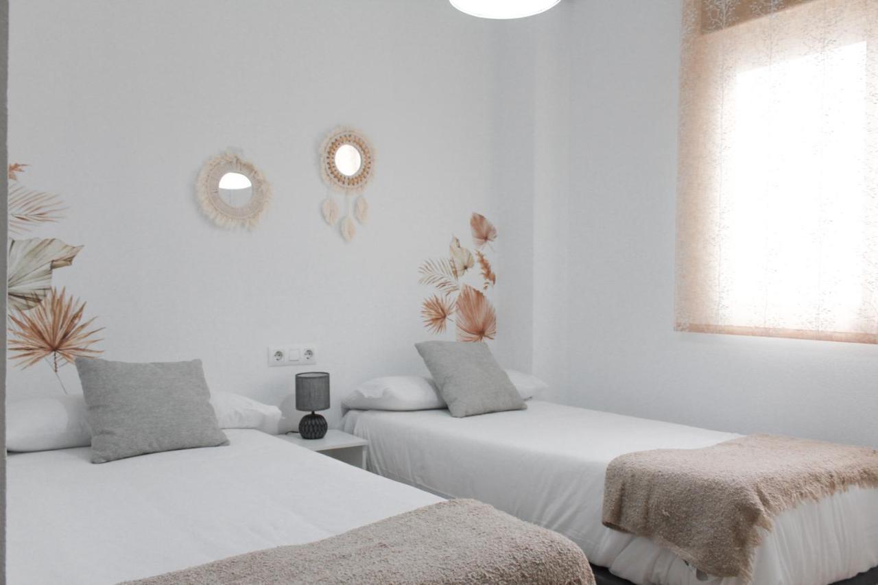 Monkeys Apartments Lumbreras Deluxe Sevilla Exteriör bild