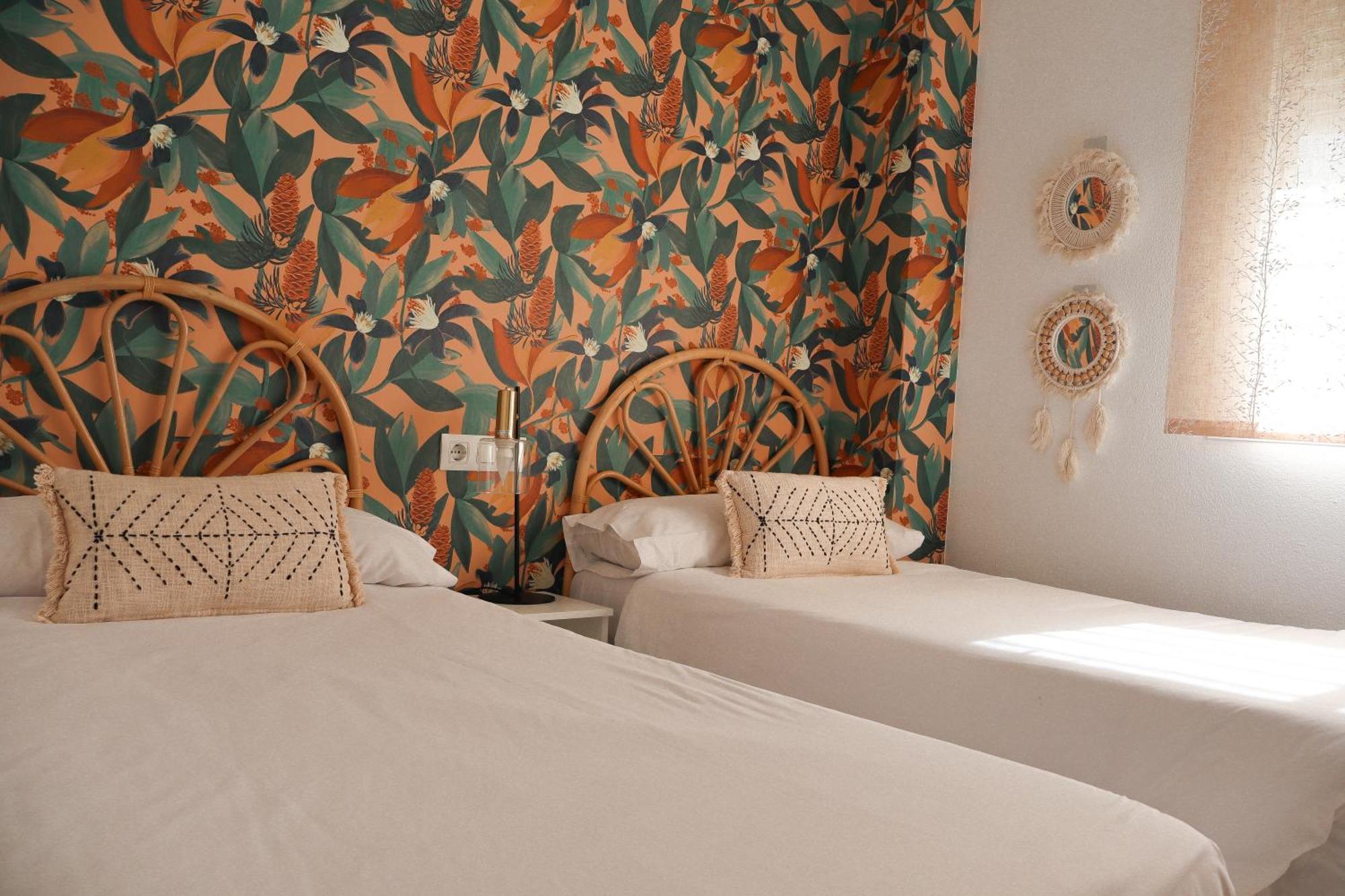 Monkeys Apartments Lumbreras Deluxe Sevilla Exteriör bild